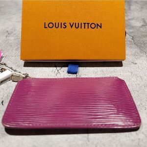 Louis Vuitton Epi Leather Cles or Key Pouch in the Color Grenade Authentic
